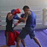En el Centro de Entrenamiento Olímpico CEO, acompañamos a los seleccionados chilenos de box, encabezados por el medallista panamericano Miguel Véliz, en su preparación al próximo campeonato preolímpico, bjo la atenta mirada del tácnico cubano Jesús Martinez.
19/11/2015
Santiago, Chile
Foto: Max Montecinos/Mindep