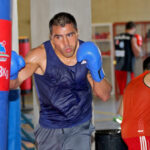 En el Centro de Entrenamiento Olímpico CEO, acompañamos a los seleccionados chilenos de box, encabezados por el medallista panamericano Miguel Véliz, en su preparación al próximo campeonato preolímpico, bjo la atenta mirada del tácnico cubano Jesús Martinez.
19/11/2015
Santiago, Chile
Foto: Max Montecinos/Mindep